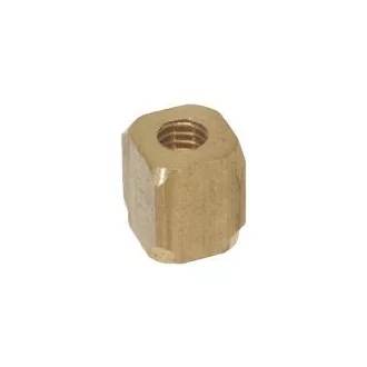NÉGYZET ALAKÚ TŰ 5 mm MAGASSÁG 6 mm M3