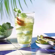 Althaus 1+4 Jeges Tea Sűrítmény - Zöld tea vadbarack ízesítéssel, 1 liter