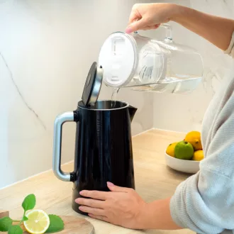   Wessper D2 FutureFlow Aquamax 3,3 l ÜVEGKANCSÓ +ajándék vízszűrő (fehér)