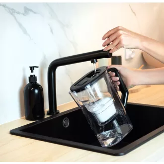   Wessper D3 Slim futureflow AquaMax szűrőkancsó (Fekete + 1x szűrő)